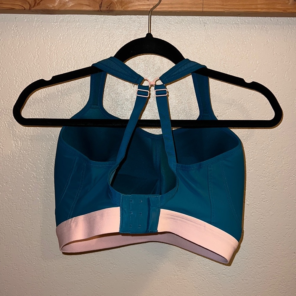 Panache Sport bra, 32H - Picture 2 of 4